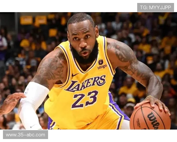 201213赛季猛龙与湖人激战回顾：经典对决与球星表现的精彩瞬间