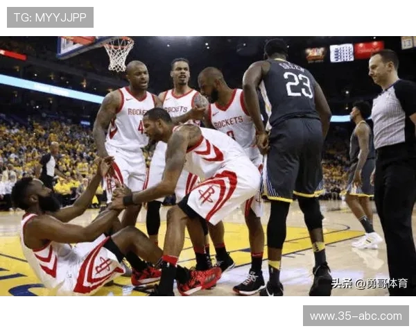 2016年火箭队与黄蜂队精彩对决全场录像回顾与分析 2016年火箭队与黄蜂队精彩对决全场录像回顾与分析