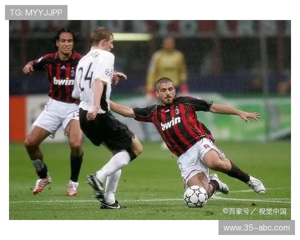 AC米兰迎战迪德朗全力争胜球迷期待精彩对决与激情时刻 AC米兰迎战迪德朗全力争胜球迷期待精彩对决与激情时刻