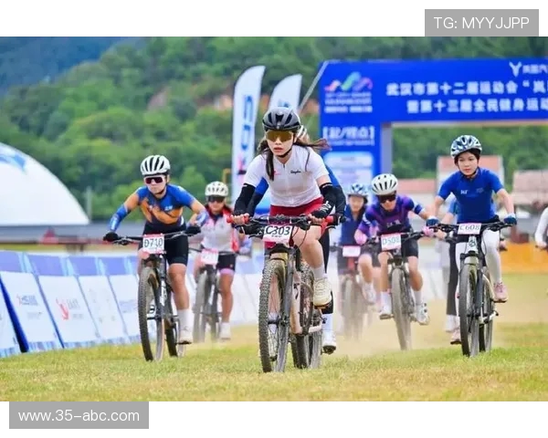 南京飞盘队在全国速度排行榜中荣登第九名展现出色竞技实力与团队精神