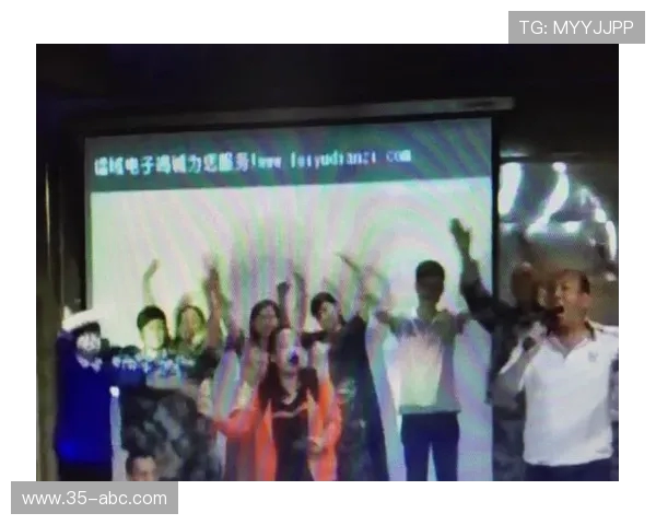 杭州滑板队携手共进团队协作排名创新高展现团结力量