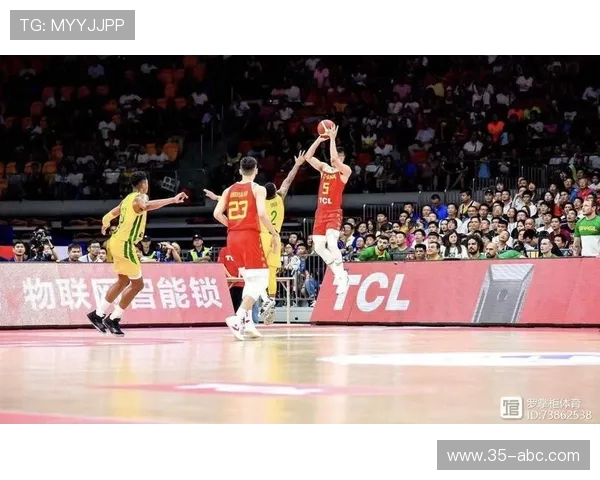 南京篮球队中路突破战术解析与实战应用深度剖析